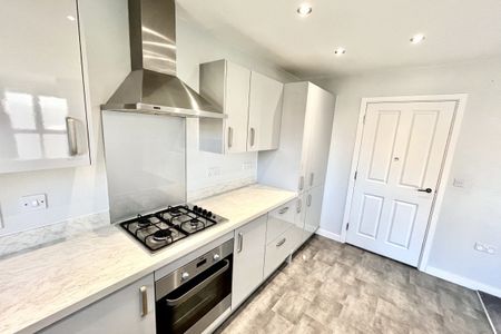 St. Johns Close - Photo 3