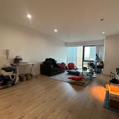 Princes Parade, L3 - Photo 1