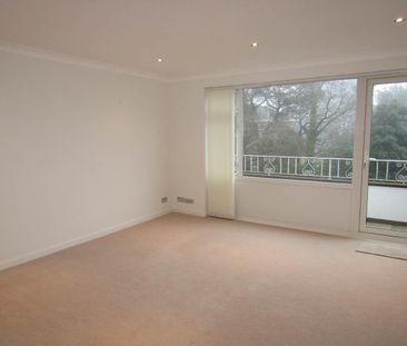 2 Bedroom Flat - Photo 1