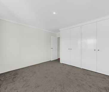 Welcome to your newly renovated home! - Photo 1