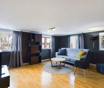 Exclusive furnished 3.5-room apartment in the heart of the old town... - Foto 2