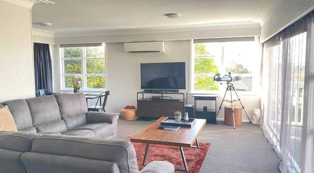 Massey Home with City Views - Photo 1