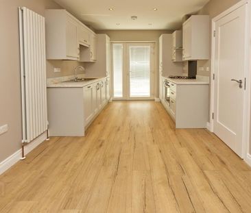 3 Hawthorne Way, Bangor, BT20 3FP - Photo 2