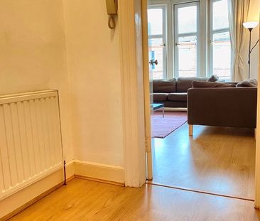 1 Bed Flat, Torrisdale Street, G42 - Photo 3