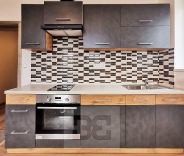 Pronájem bytu 1+kk a garsoniéry 32 m² - Photo 1