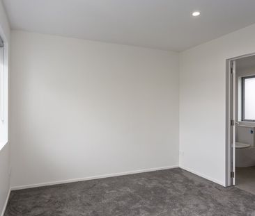 Riccarton – New Townhouse, 3bed/2bath, Ideal location! - Photo 5