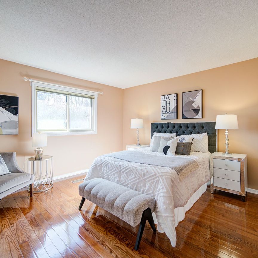 For Lease - 129 Fincham Avenue, Markham, Ontario - Photo 1