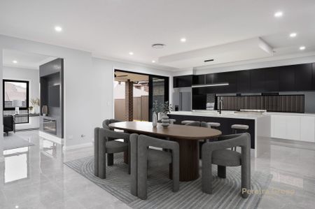 Luxury Home - Photo 4