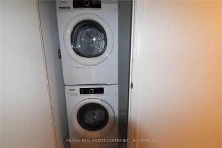 For Lease - 1 Falaise Road Unit# 208, Toronto, Ontario - Photo 3