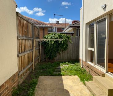 2 / 71 Mimosa Road, CARNEGIE - Photo 6
