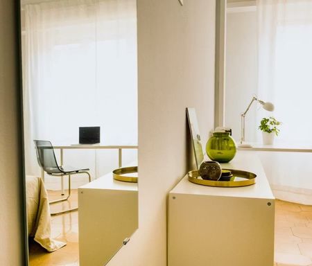 Carrer de Còrsega, Barcelona, Catalonia 08037 - Photo 2