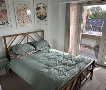 1 Bed Flat, Kingston Road, SW20 - Photo 3