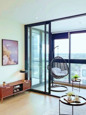 Contemporary & Modern Living ** Available Now ** - Photo 1