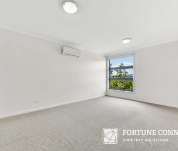 3 Bedroom House Next to shops - Photo 2