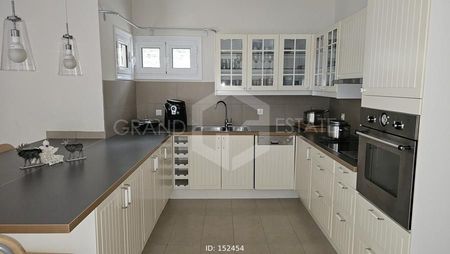 Βίλα για ενοικίαση Καλύβια Θορικού - Photo 2