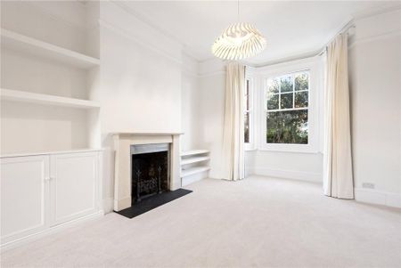 4 bedroom terraced house to rent - Photo 3