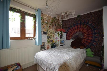 2 bedroom cottage to rent - Photo 5