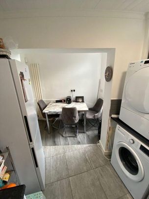 4 bedroom terraced house to rent - Photo 1