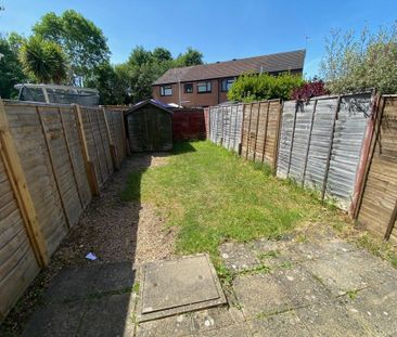 2 bedroom terraced house to rent - Photo 5