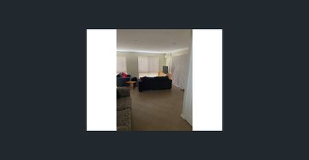 Picture Perfect Living in South Bunbury: Must See 3 x 2 Furnished Two Storey Home - Photo 4