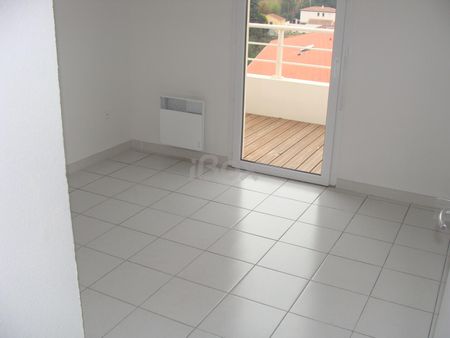 Appartement 3 pièce(s) 2 chambre(s) 61 m² - Photo 2