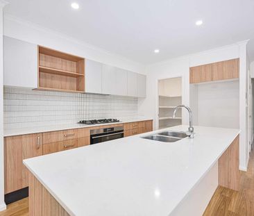 Modern Home In Ideal Location - Photo 6