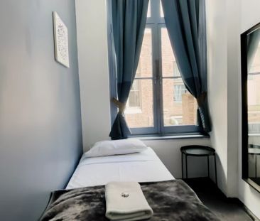 Small Single Room - Photo 1