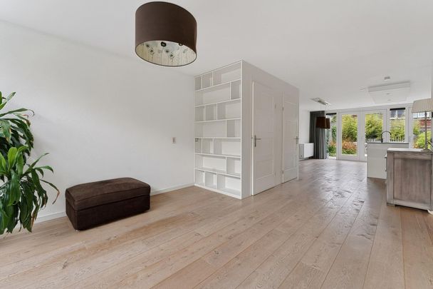 Louis Couperusstraat 239 - Photo 1