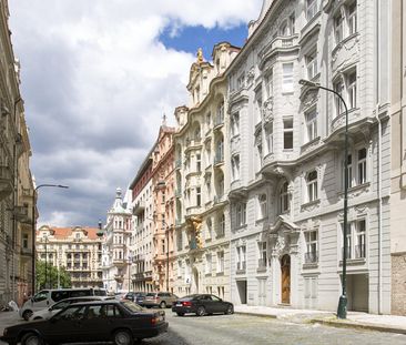 Pronájem bytu 4+kk 164 m² - Fotografie 3