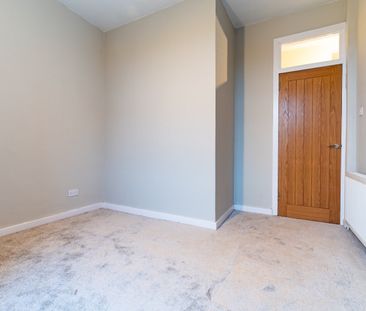 2 Bed Flat, Budhill Avenue, G32 - Photo 4