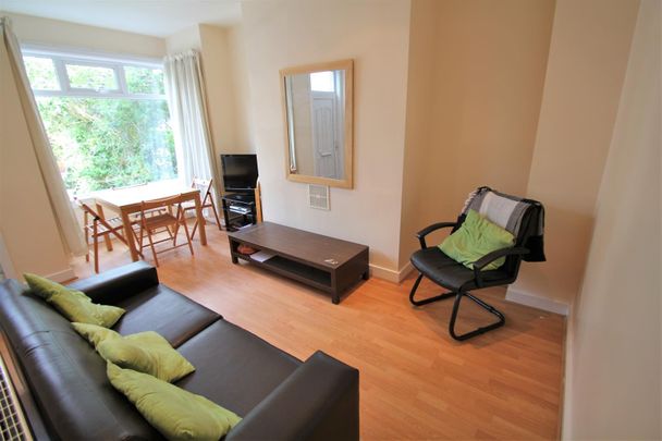 St Anns Avenue, Burley Park, LS4 2PB, Leeds - Photo 1