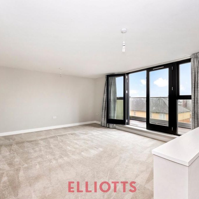 4 bedroom terraced house to rent - Photo 1