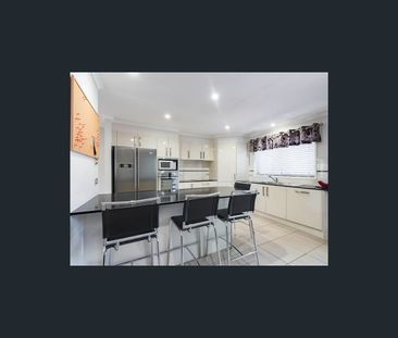 3 Weir Pl, Queanbeyan West, NSW 2620 - Photo 3