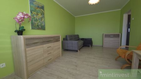 Ładna Kawalerka! 33 m2. Osobna kuchnia. - Zdjęcie 2