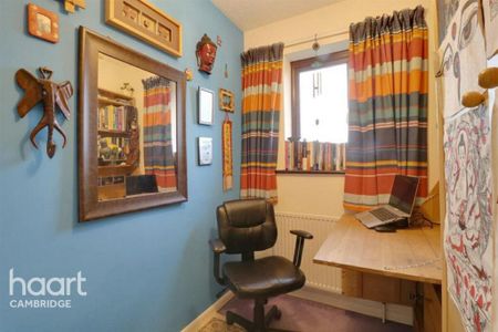 3 bedroom semi-detached house to rent - Photo 4