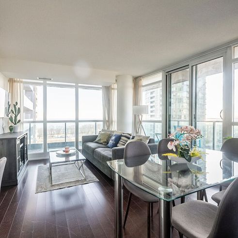 Fort York Boulevard - Photo 1