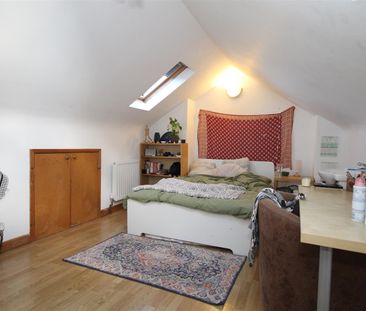 5 bed terraced house to rent in Rudthorpe Road, Bristol, BS7 - Photo 2