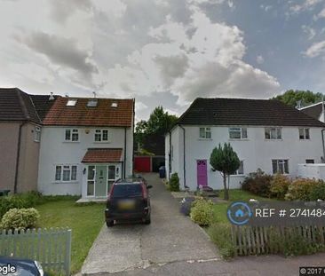 4 bedroom end of terrace house to rent - Photo 5