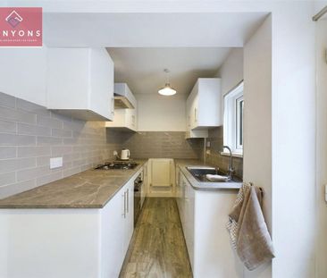 3 bedroom terraced house to rent - Photo 6