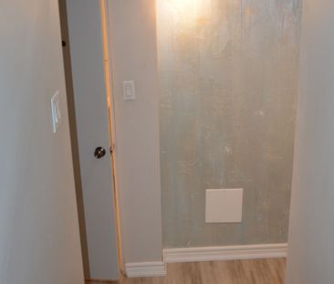 For Lease - 11 Coppermill Drive, Toronto, Ontario - Photo 5