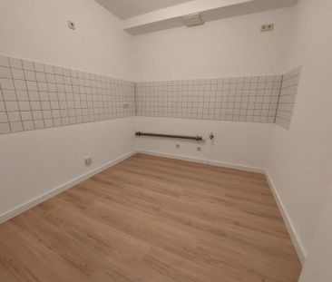 Neu renovierte 2 RWG mit Lift, Bad mit Dusche zu vermieten! - Photo 4