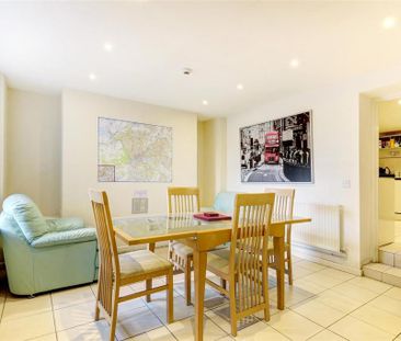 6 bedroom terraced house to rent - Photo 1