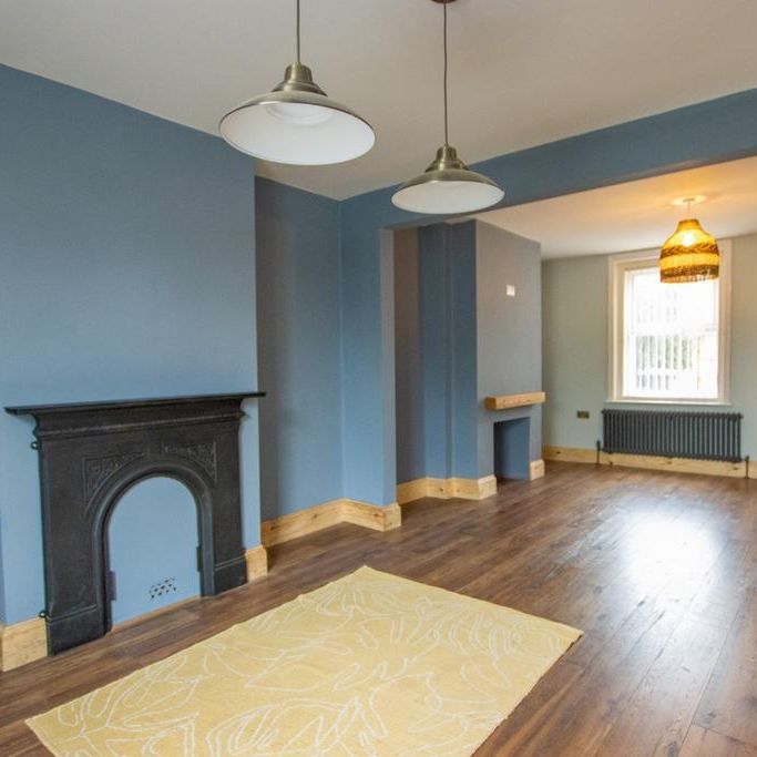 2 bedroom semi-detached house to rent - Photo 1