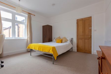 5 Bed Terraced House, St. Leonards Road, LE2 - Photo 4