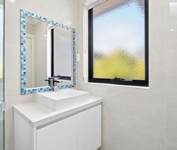 Contemporary Double-Storey Townhouse in Prime Templestowe Location - Photo 3