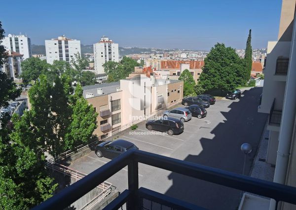 Apartamento T5 em Coimbra