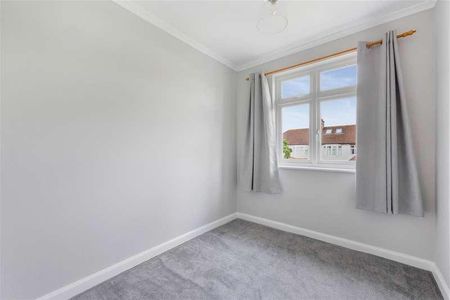 Sandbourne Avenue, Merton, SW19 - Photo 3