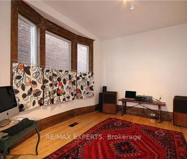 Detached Home For Lease | W9045475 - Photo 2
