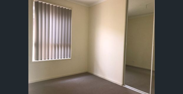 Three Bedrooms Plus Separate Study (4th bedroom) - Photo 1