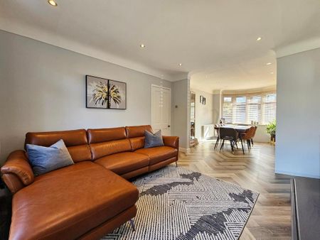 3 bedroom semi-detached house to rent - Photo 3